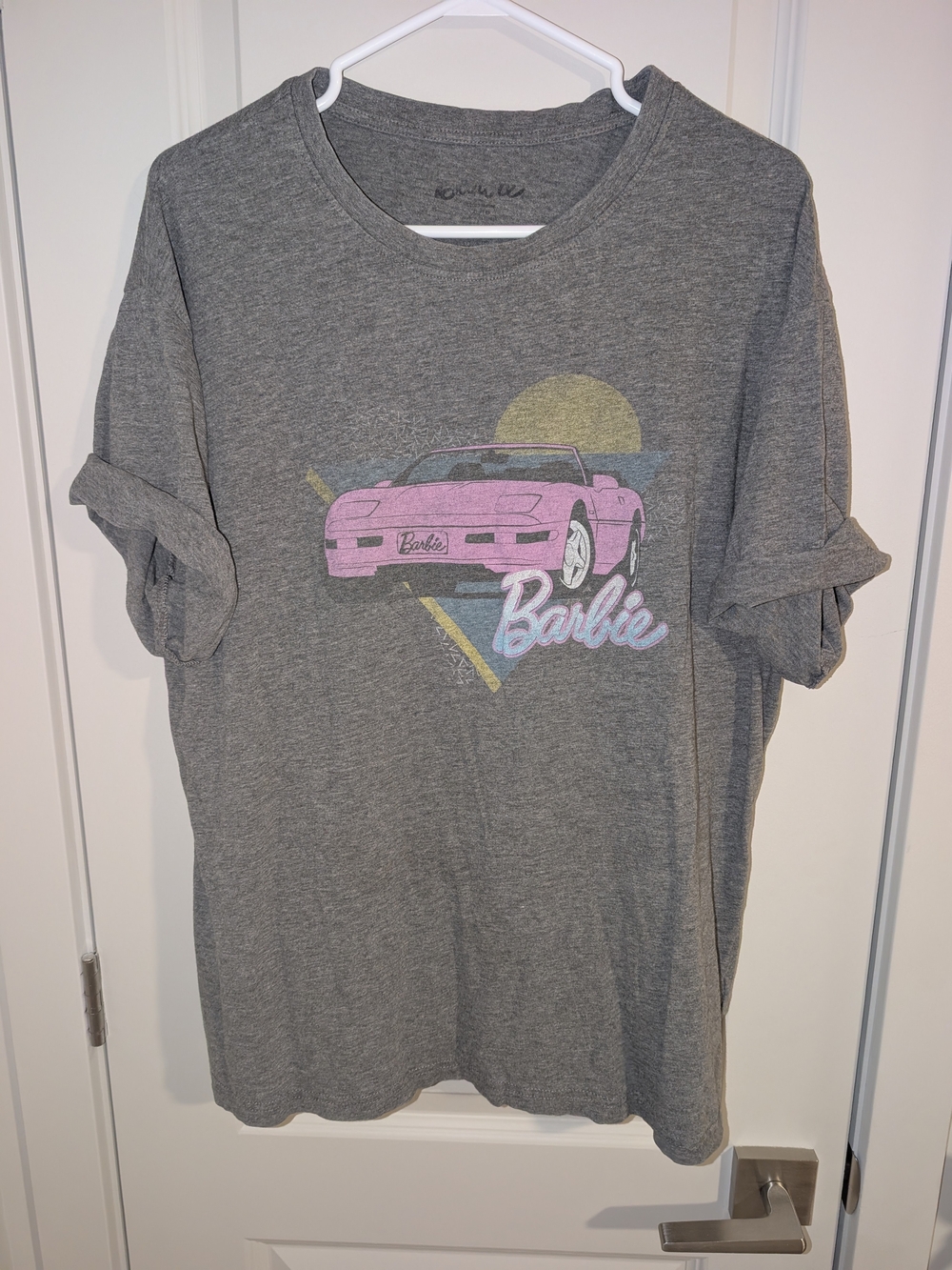 2/15$ 💓 Barbie Gray Tee